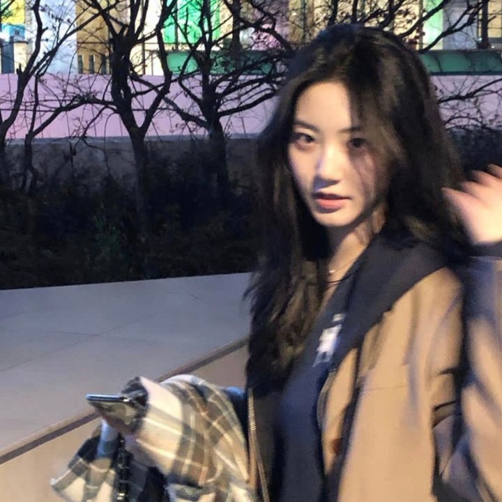 他不是我爸爸